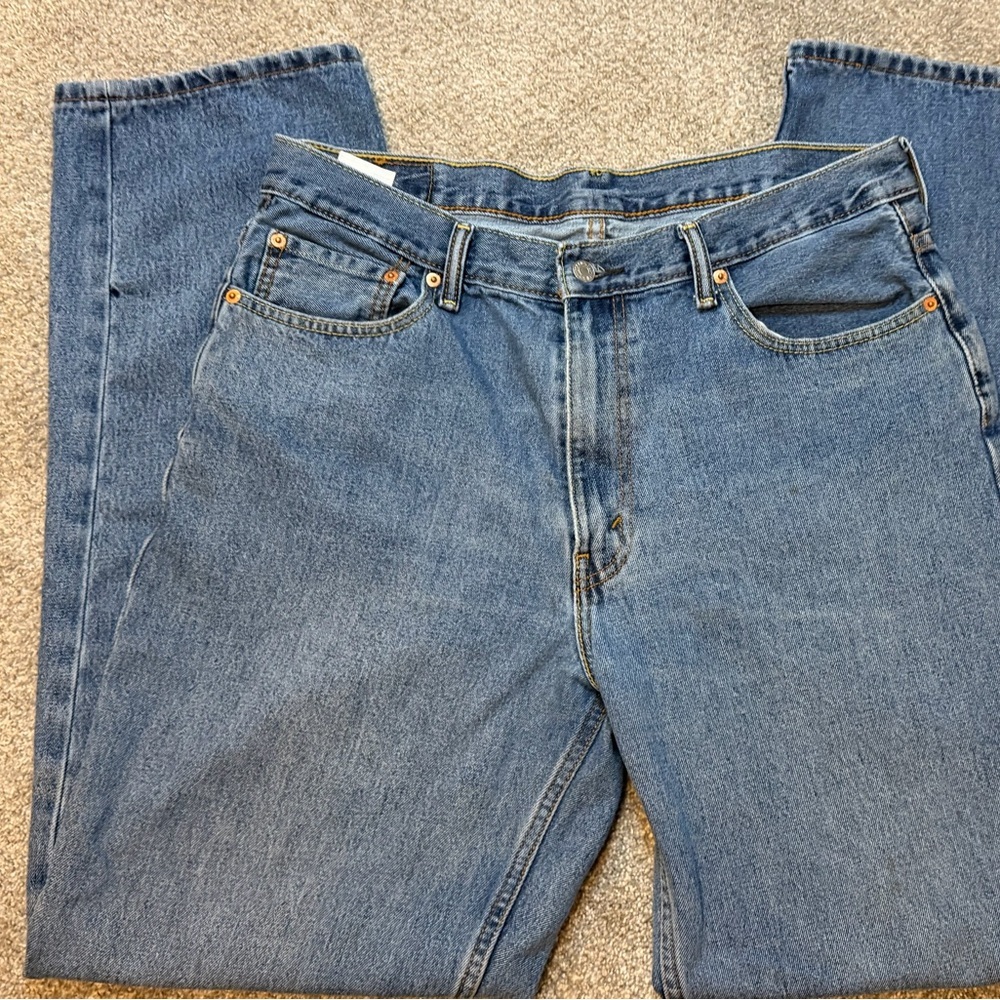 Vintage Levi’s 550 Relaxed Fit Jeans Men’s 36x34 Medium Wash Straight Leg - Picture 3 of 5